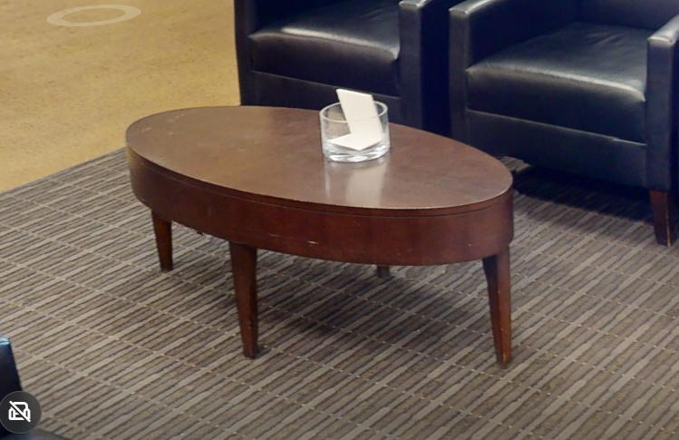Oval coffee table