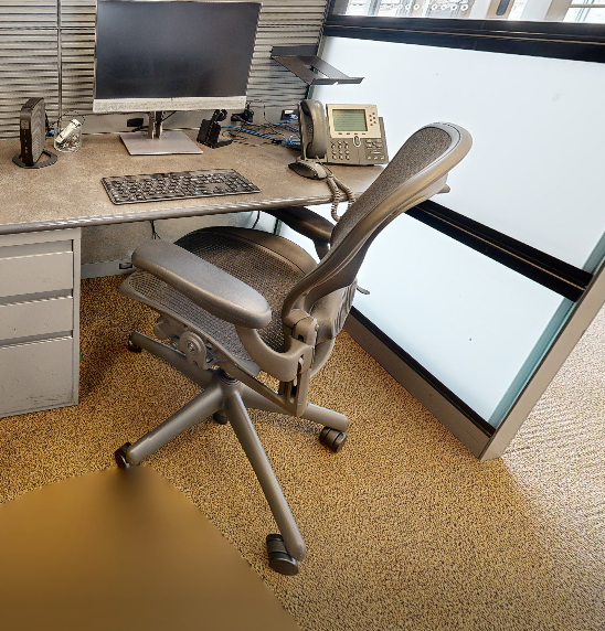Task chair, with arms