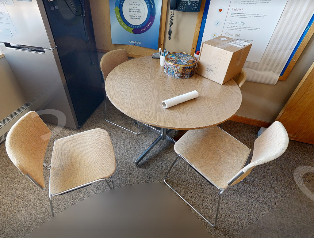 Round meeting table