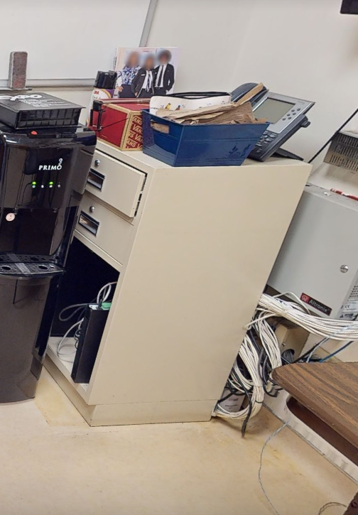 Steel storage cabinet