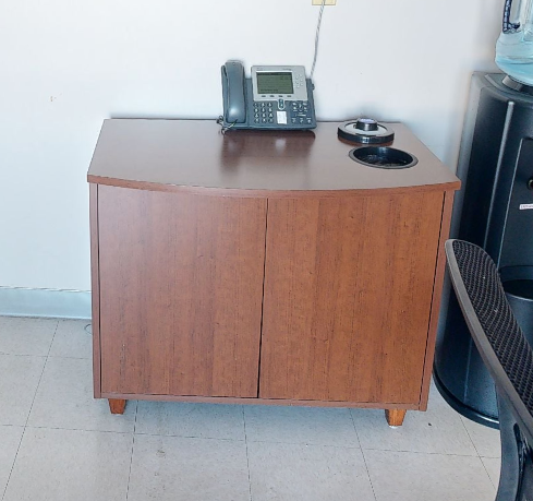 2 door cabinet