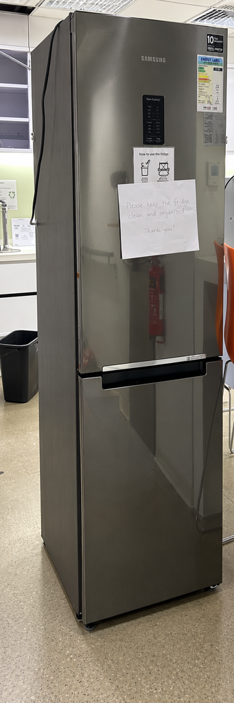 White-Westinghouse - Refrigerator