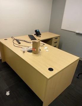 RIGHT HAND DESK