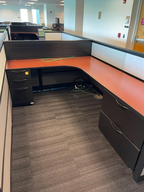 Workstation - Low, Kimball