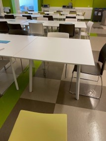 Square Cafeteria Table with Four Legs (42x42x29)