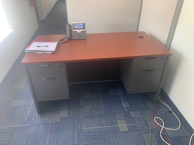Desk - 2Ped/Drawer