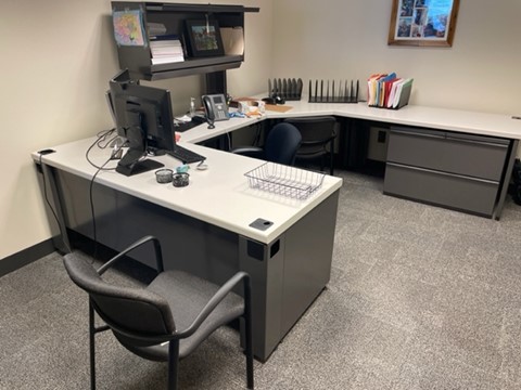 U-Shaped Desk w/ 1 Filing Cabinet