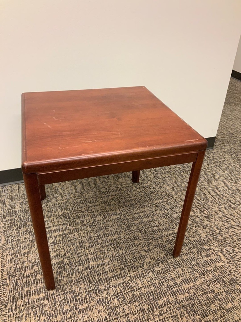 Transitional End Table, 24x24, Mahogny