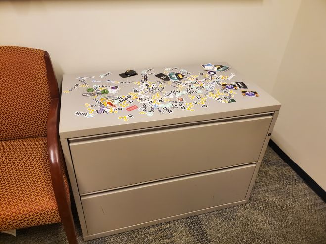 2-Drawer Filing Cabinet