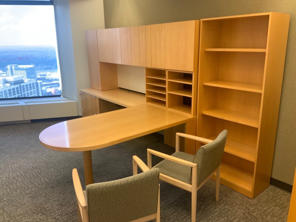 Executive "L" Group - Bullet Top Desk w/ Freestanding Hutch, Tackboards, Task light, Surface Storage Tower Desk, Center Drawer, Return Surface w/ Double Lateral File &amp; BBF, Left Hand - Light Maple