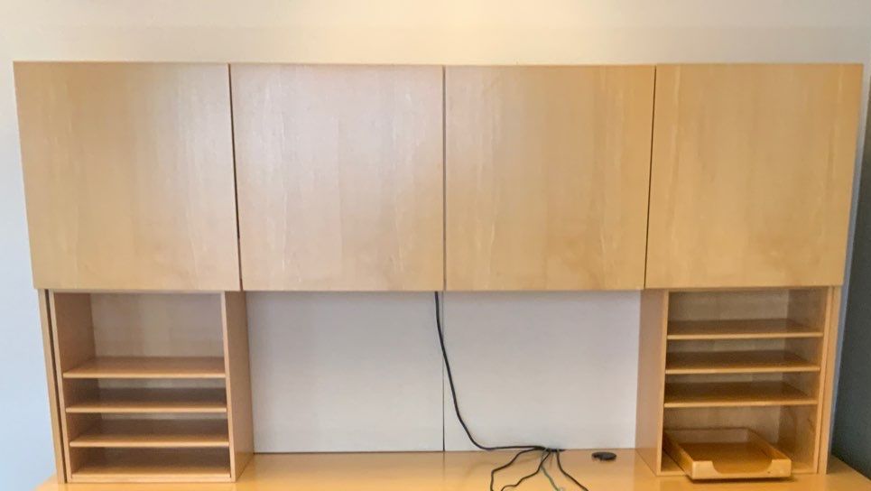 Freestanding Hutch, Tackboards, Task light