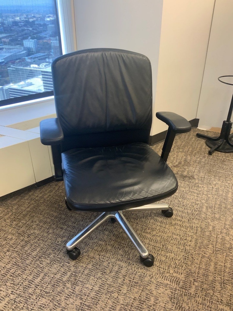 High Back Executive, Swivel Tilt w/ Height Adjustable Arms