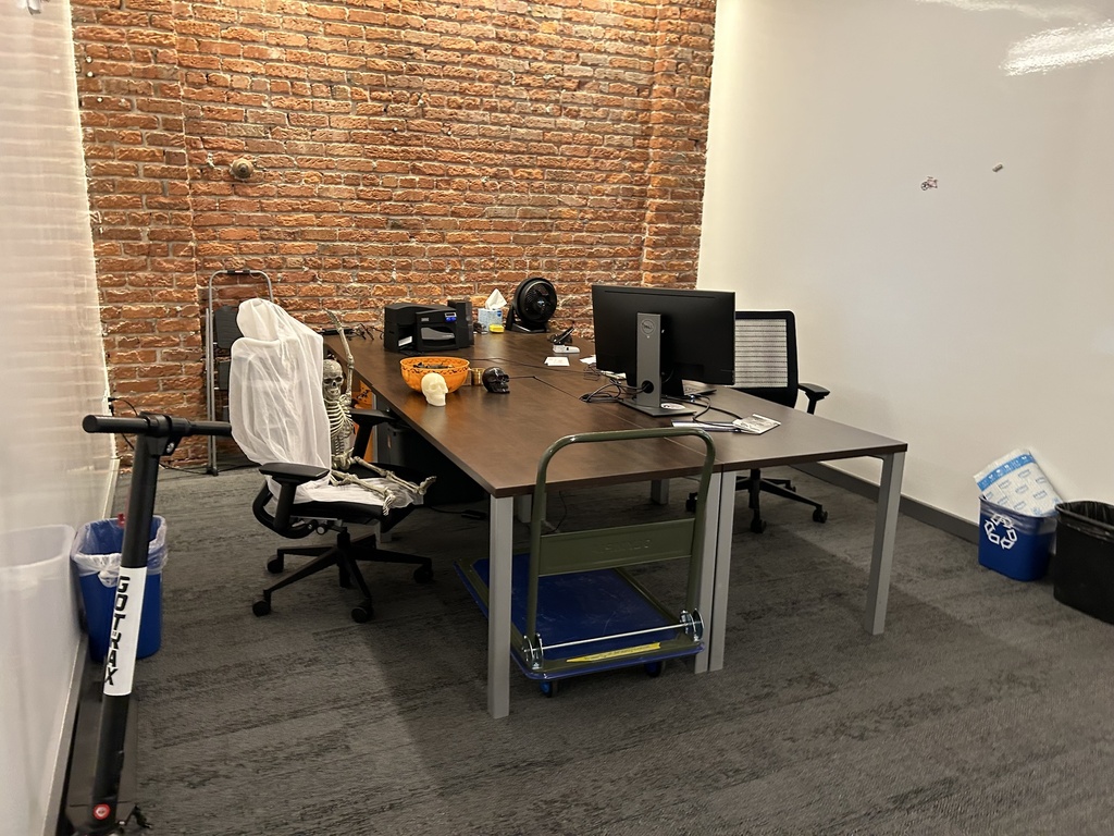 training tables - black top