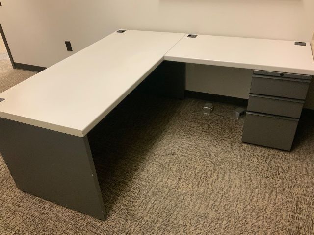 "L" Group / Left Hand - 36x66 Desk Shell w/ 24x48 Return w/ BBF Pedestal