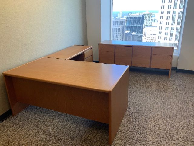 Credenza,Storage, BF Left &amp; Right w/ 2 Doors, 8-Way Radius Edge Detail
