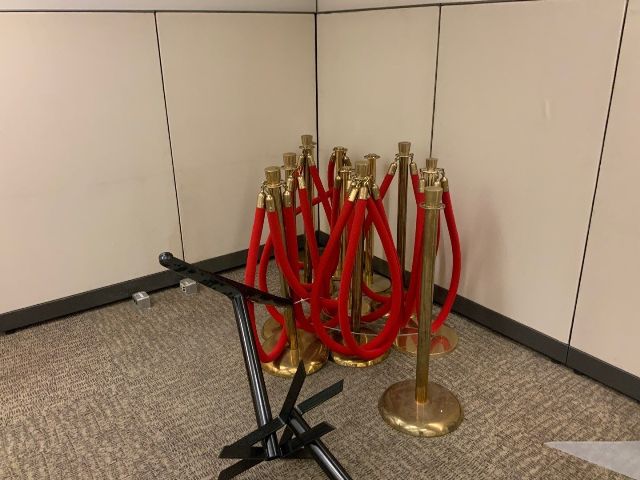 Aisle Rope Stantion Supports