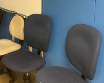 Task Chair without Arms, blue