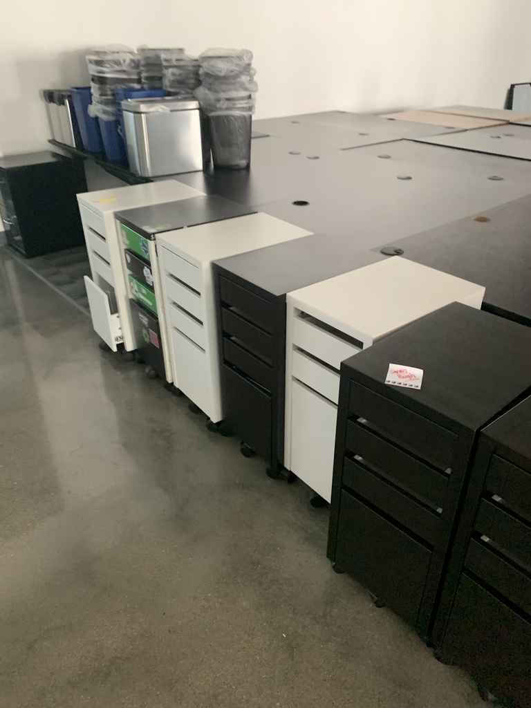 Pedestal, asst. colours