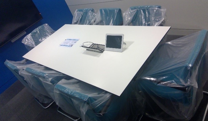 MEETING TABLE 2x 2data, 2 power 1hdmi