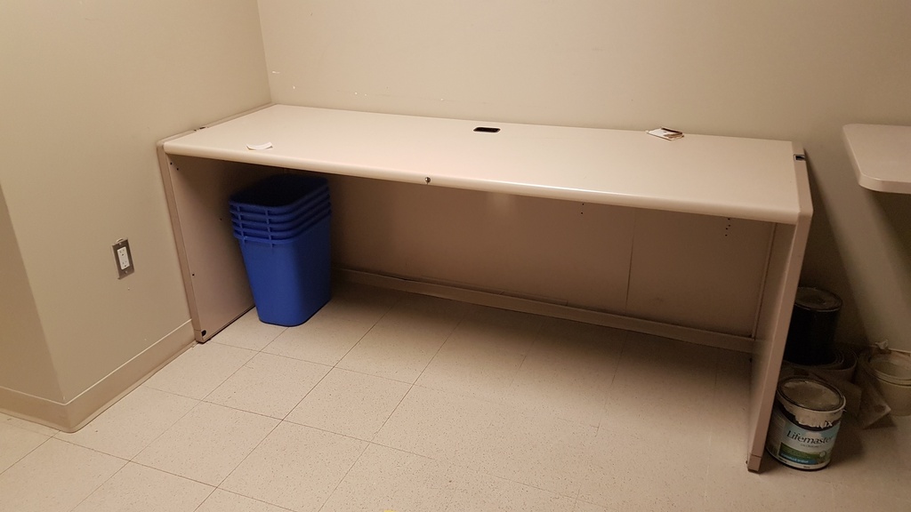 Communal Table - Metal