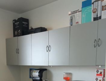 Upper kitchen cabinets | Gabinetes de cocina superiores