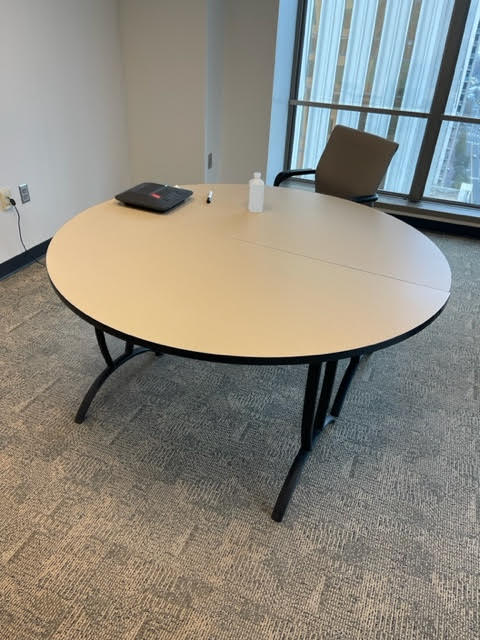 2 PIECE TABLE - CIRCLE