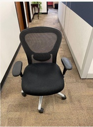[#B13-3] 9 to 5 task chair w/out headrest