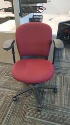 [#B13-9] Task Chair w/ Arms - red