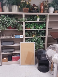 [#J5-82] Assorted plants 