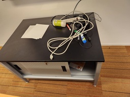 [#D5-8] Slide Door Credenza