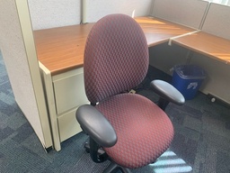 [#B13-28] Task chair