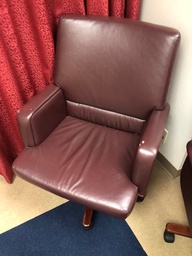 [#B12-9] Conference room chairs