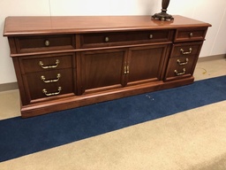 [#D5-w15] Credenza