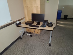 [#C20-46] Mobile Training Table