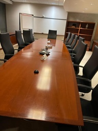 [#C6-177] 18’ Boat Shape Conf Table
