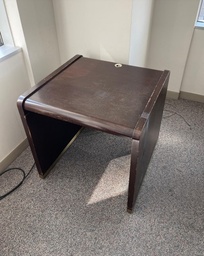 [#E3-20] Desk (30x30)