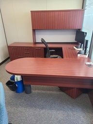 [#E8-9] Bureau - 65" x 95" x 6' de haut