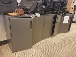 [#D18-30] Cabinet - Metal