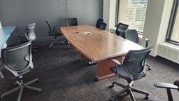 [#C7-62] Oval meeting table
