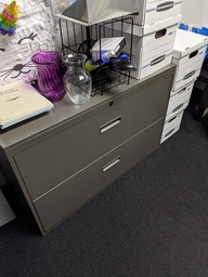 [#D6-52] Light Grey 2-Drawer Lateral Filing Cabinet (42"x18")