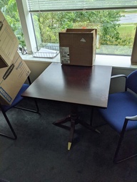 [#C5-54] Square Table (28"x28")