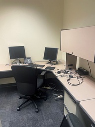 [#C5-22] Corner Table(36")