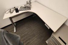 [#E6-210] Desk, Corner, 66" x 66"
