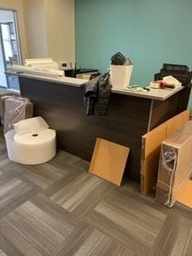 [#E5-11] Reception Desk Unit 3'W x 6'L