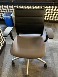 [#B5-69] Conference Chair