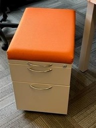 [#D16-273] Mobile Pedestal METAL W/ORANGE CUSHION TOP