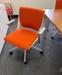 [#B5] Aculty Task Chairs