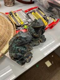 [#00-93] Battery-powered frog light