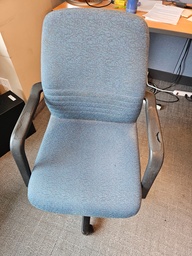 [#B13-12] Task Chair - with Arms (green)