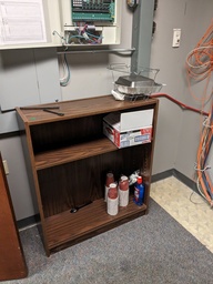 [#D1-14] Bookshelf (3'x1'x3')